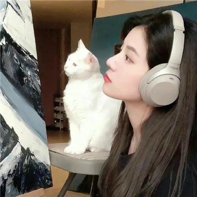 深居其中